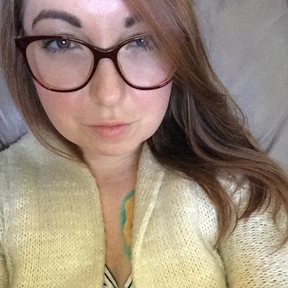 Meet your Posher, Melissa